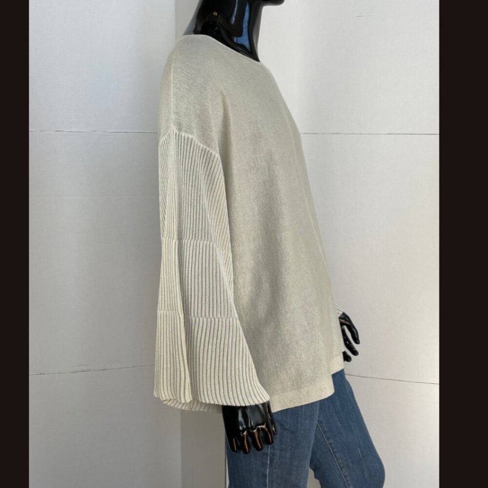 Vince Camuto Metallic Beige Neutral Knit Sweater With Bell Sleeve Like New Sz 3X